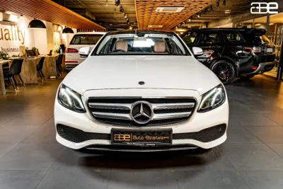 E 200